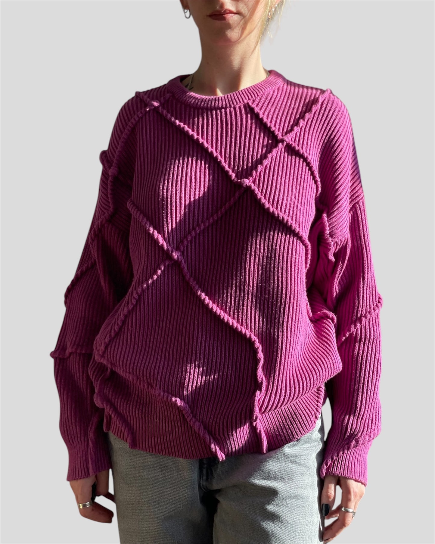 BERRY WRINKLE KNIT SWEATER
