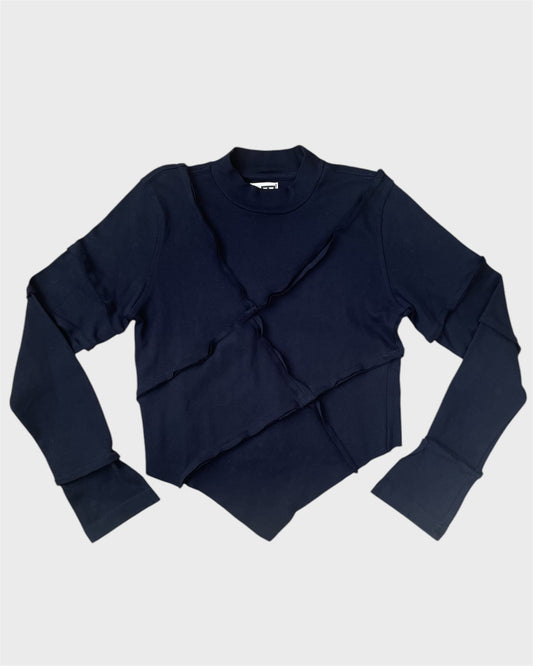 OPEN CUT LONGSLEEVE BLACK