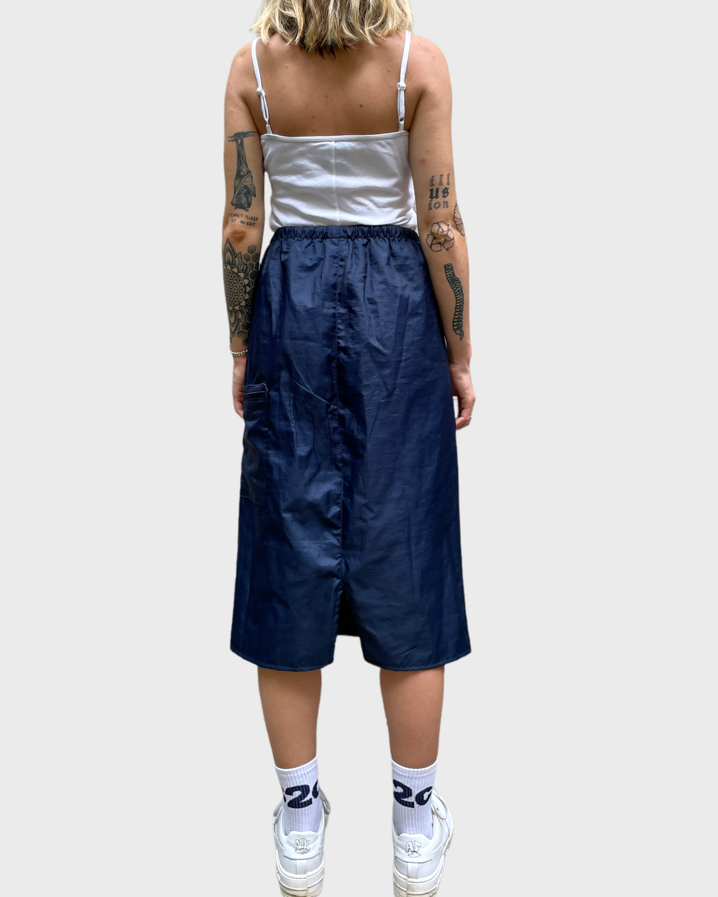 TINT PARACHUTE SKIRT