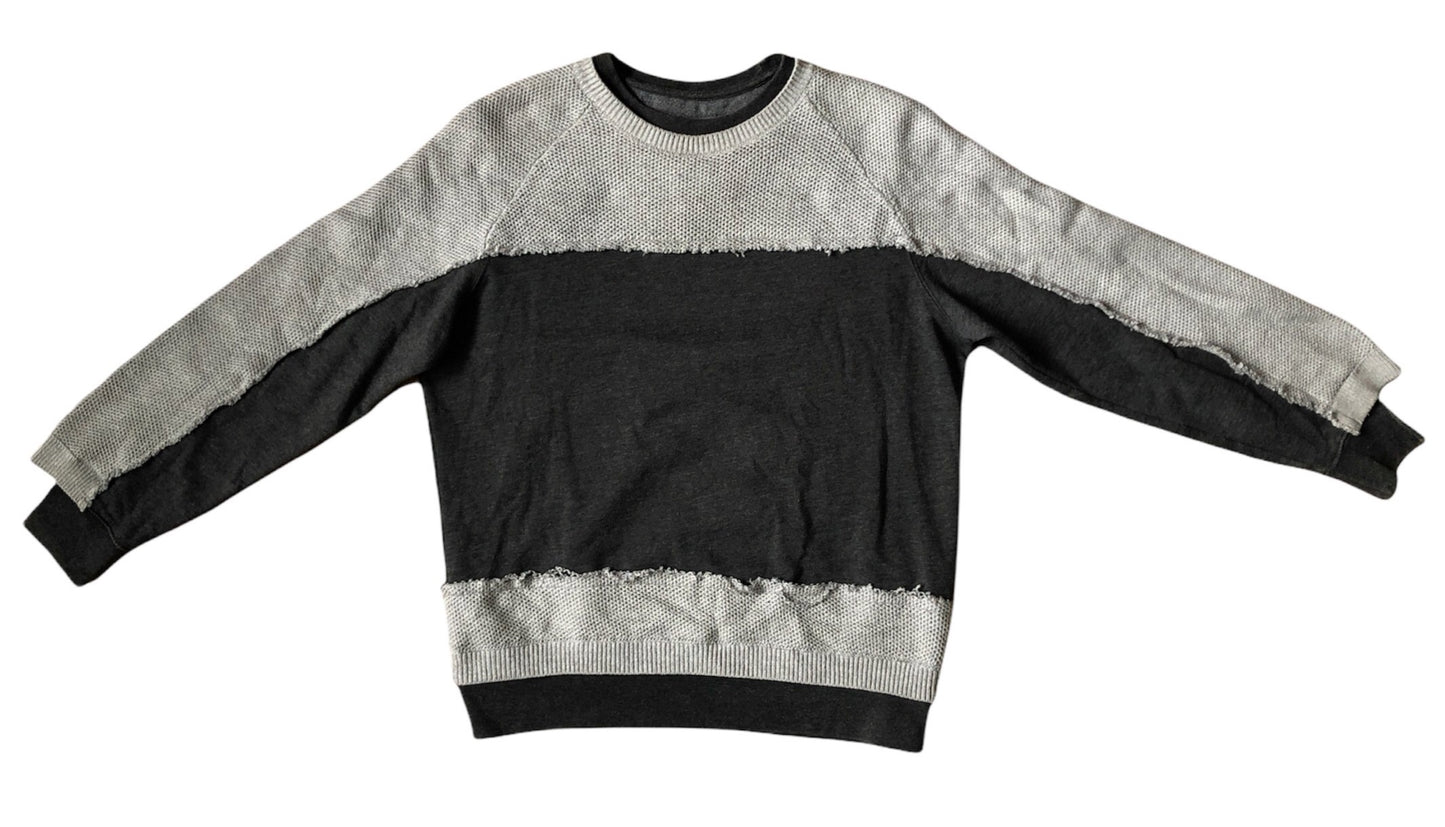 UNISEX-SPLIT-PULLOVER